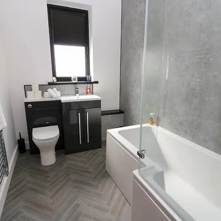 Holiday home Silverbirch - 3 Bedrooms - Sleeps 6 *