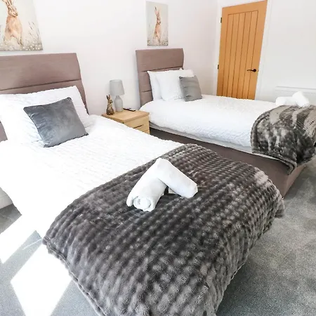 Silverbirch - 3 Bedrooms - Sleeps 6 * Frizington